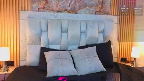 Katty  online show from March 25, 8:04 pm