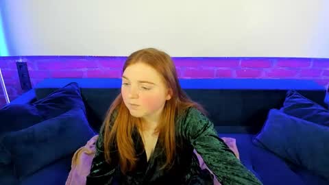 Snapshot of katty_rose8 chatting on October 18, 7:03 pm Katty online show from October 18, 7:03 pm