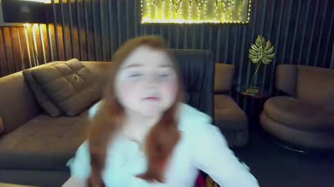 Snapshot of katty_rose8 chatting on June 24, 5:17 am Katty online show from June 24, 5:17 am