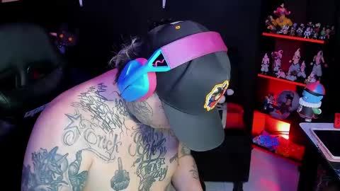 Katty Blake  Zac online show from April 12, 6:07 am