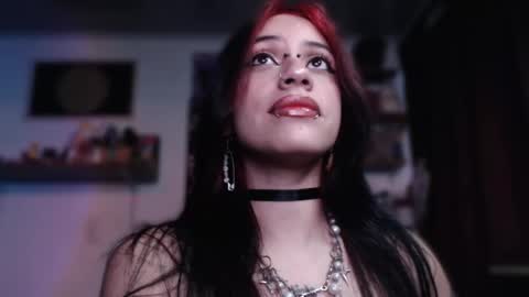 Snapshot of kattze chatting on January 8, 10:16 pm online show from January 8, 10:16 pm