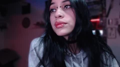 Snapshot of kattze chatting on January 22, 3:20 am online show from January 22, 3:20 am