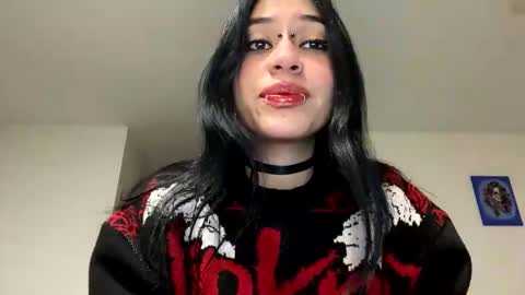 Snapshot of kattze chatting on January 26, 5:45 am online show from January 26, 5:45 am