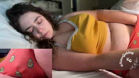 Princesse Kat  online show from April 3, 7:56 pm