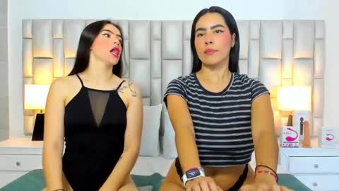 katy blonde girl and paola big boobs online show from February 20, 7:58 pm