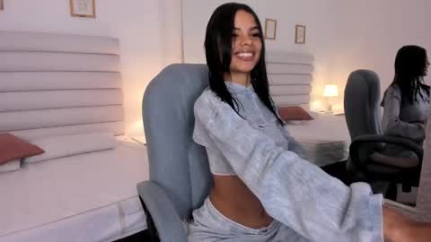 katy_contreras online show from February 22, 11:20 am