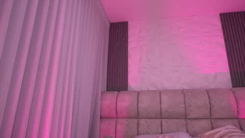 Katy online show from March 25, 12:00 pm