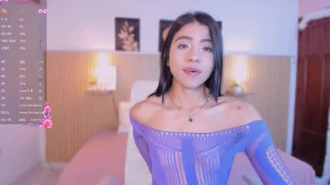 Snapshot of katya_rogerss chatting on February 7, 11:19 pm katya online show from February 7, 11:19 pm