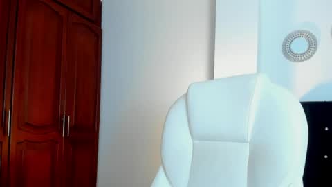 KATYAJHONSS online show from March 31, 11:49 pm