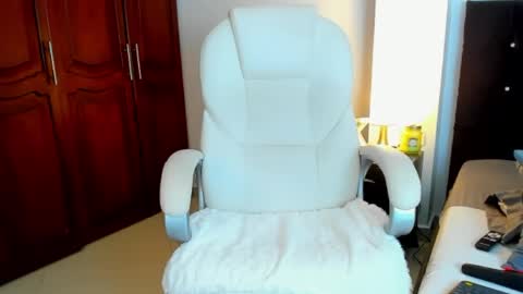 KATYAJHONSS online show from May 28, 11:24 pm