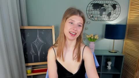 katymeaw online show from April 9, 1:38 am