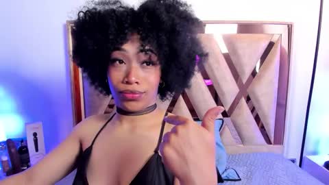 katyortiz online show from February 6, 11:35 am