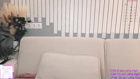 Yuki  online show from November 23, 5:29 am