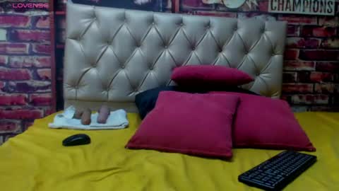 Kaya Tatte online show from May 19, 8:15 pm