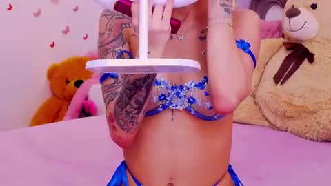 Kaya Belle online show from June 19, 4:39 am