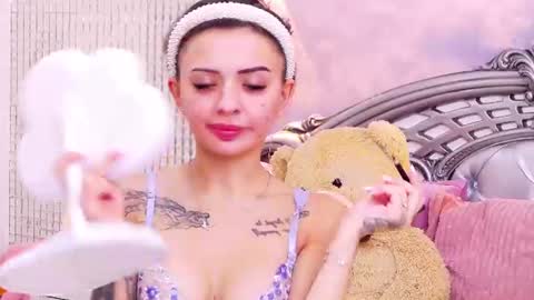 Kaya Belle online show from July 30, 4:55 am