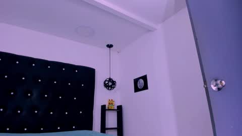 Cattleya stone online show from January 13, 7:43 am