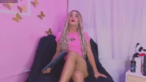 Cattleya stone online show from February 15, 8:01 pm