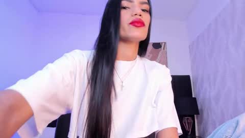 Kayla  online show from December 5, 11:41 am