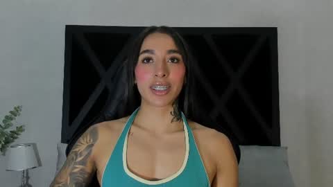 Snapshot of kayla_batista01 chatting on June 11, 12:08 am KAYLA BATISTA online show from June 11, 12:08 am