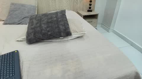 Kayla online show from April 23, 12:29 pm