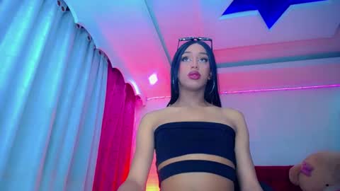 kayla_sexx online show from February 26, 11:48 pm