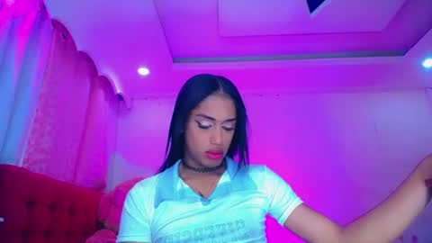 kayla_sexx online show from July 5, 11:45 pm