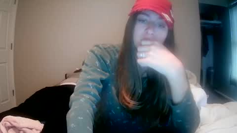 Snapshot of kaylaelizabeth97 chatting on March 19, 8:46 pm kaylaelizabeth97 online show from March 19, 8:46 pm