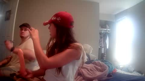 Snapshot of kaylaelizabeth97 chatting on March 27, 8:19 pm kaylaelizabeth97 online show from March 27, 8:19 pm