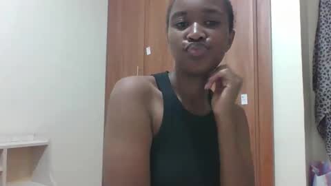 kaylar online show from March 16, 10:19 am