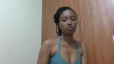 kaylar online show from April 2, 8:34 am