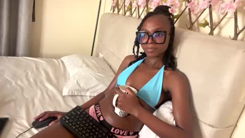 Kaylee online show from January 14, 9:31 pm