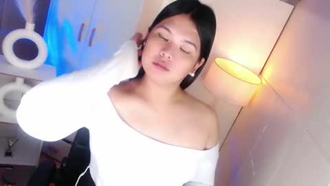 Y O U R        F U T U R E       K A Y L E E  online show from March 5, 7:10 pm