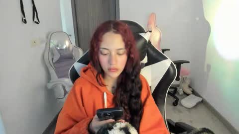 kaylie online show from March 26, 11:27 am