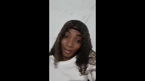 Snapshot of kaylover011 chatting on March 15, 2:50 am kaylover011 online show from March 15, 2:50 am