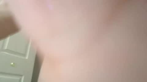 Snapshot of kayluvs88 chatting on November 5, 1:33 pm kayluvs88 online show from November 5, 1:33 pm