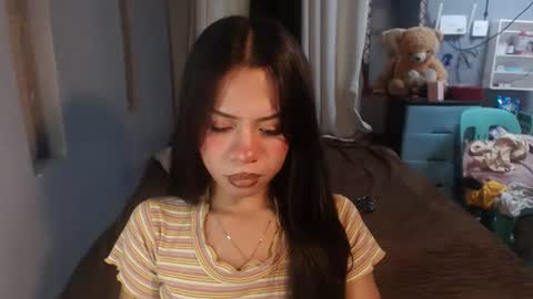 Snapshot of kaymmymalapusan chatting on July 1, 1:18 am kaymmymalapusan online show from July 1, 1:18 am