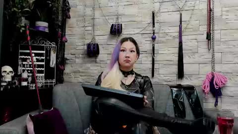 Snapshot of kaziaswart chatting on February 12, 12:38 am Miss Kazia online show from February 12, 12:38 am