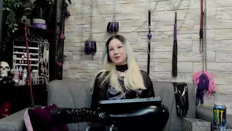 Snapshot of kaziaswart chatting on March 26, 2:17 am Miss Kazia online show from March 26, 2:17 am