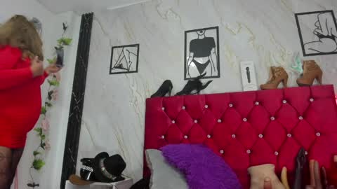 Snapshot of kazsandrah chatting on April 15, 5:03 am KAZSANDRAH online show from April 15, 5:03 am