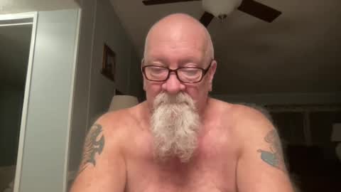 Snapshot of kcbace61760 chatting on December 4, 12:41 am kcbace61760 online show from December 4, 12:41 am