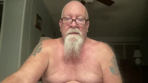 Snapshot of kcbace61760 chatting on December 31, 5:11 am kcbace61760 online show from December 31, 5:11 am