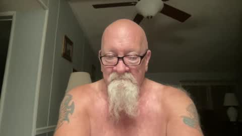 Snapshot of kcbace61760 chatting on September 11, 12:22 am kcbace61760 online show from September 11, 12:22 am