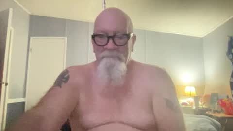 Snapshot of kcbace61760 chatting on January 6, 5:00 am kcbace61760 online show from January 6, 5:00 am