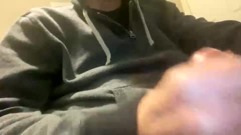 Snapshot of kcufem23 chatting on March 2, 5:53 pm kcufem23 online show from March 2, 5:53 pm