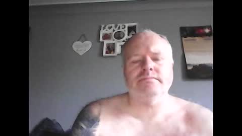 Snapshot of kdus4444 chatting on December 1, 9:47 am kdus4444 online show from December 1, 9:47 am