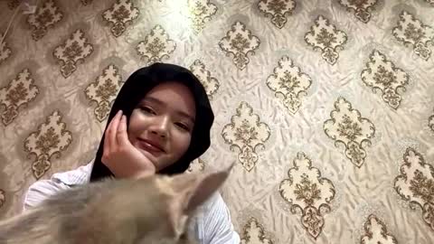 Kate online show from February 17, 11:40 am