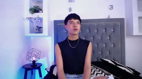 Snapshot of keen_nico chatting on February 1, 12:48 pm nico online show from February 1, 12:48 pm