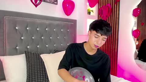 Snapshot of keen_nico chatting on February 14, 1:08 pm nico online show from February 14, 1:08 pm