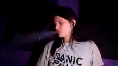 Lora online show from November 11, 2:06 pm